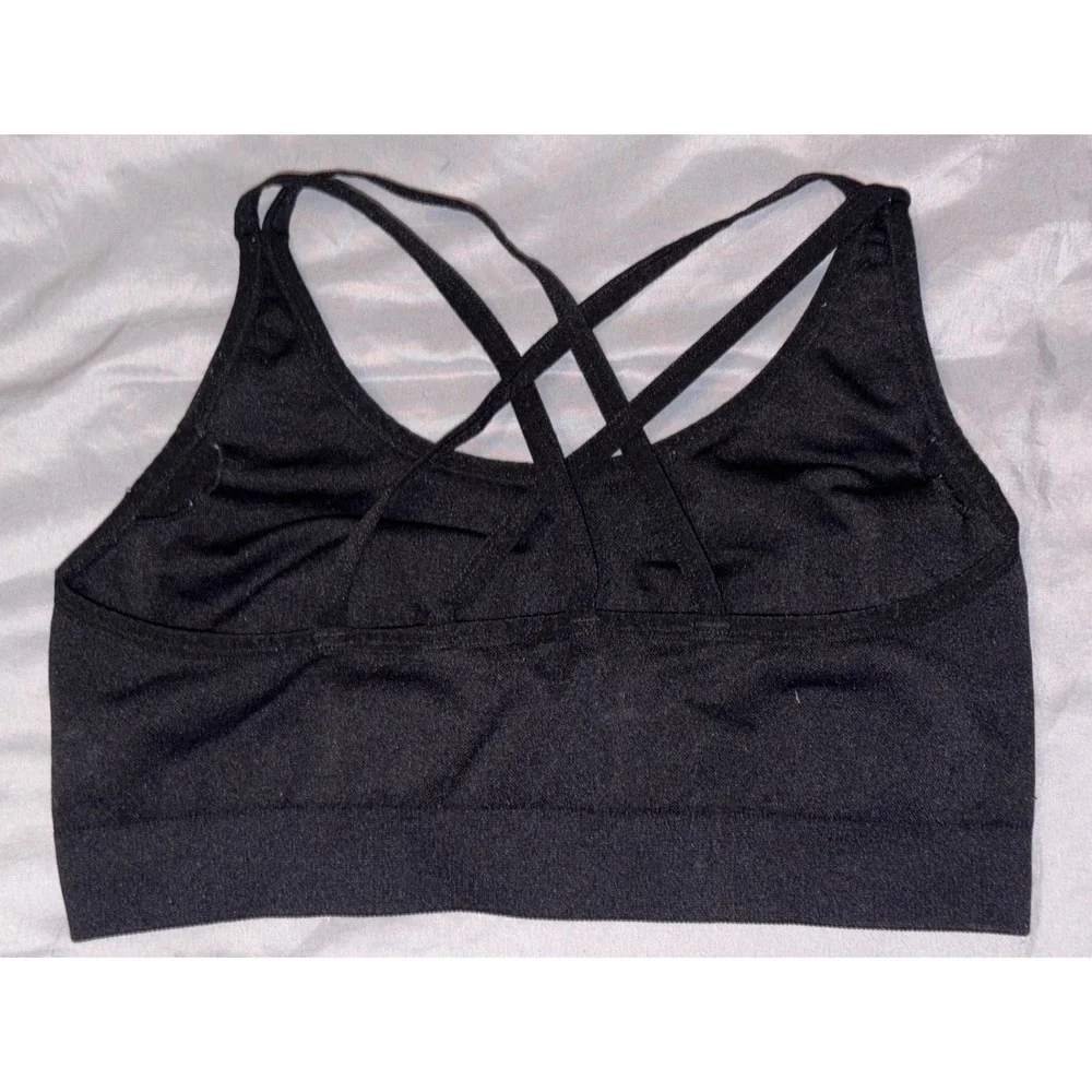 Women's Black Seamless Microfiber Strappy Back Medium‎ Impact Sports Bra, Large